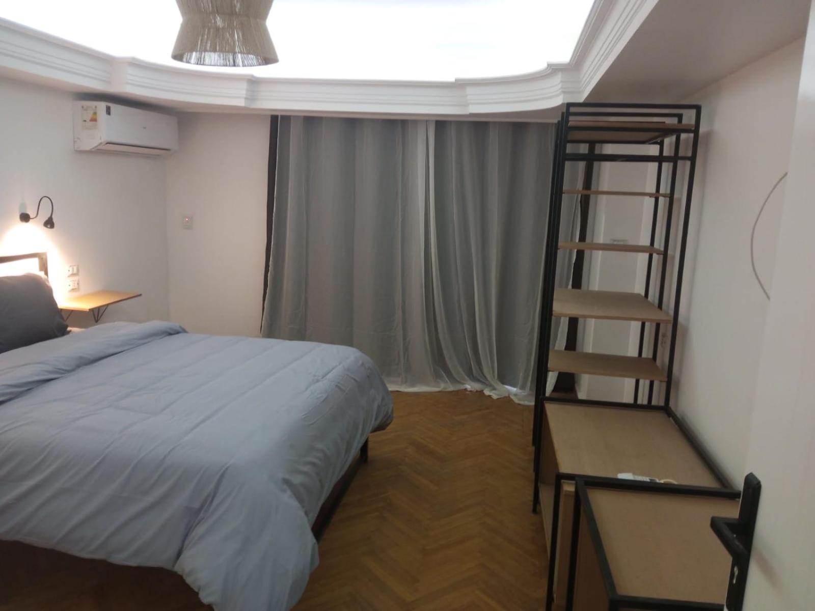 Pyramids Nights Hostel Kafret el-Gabal Kültér fotó