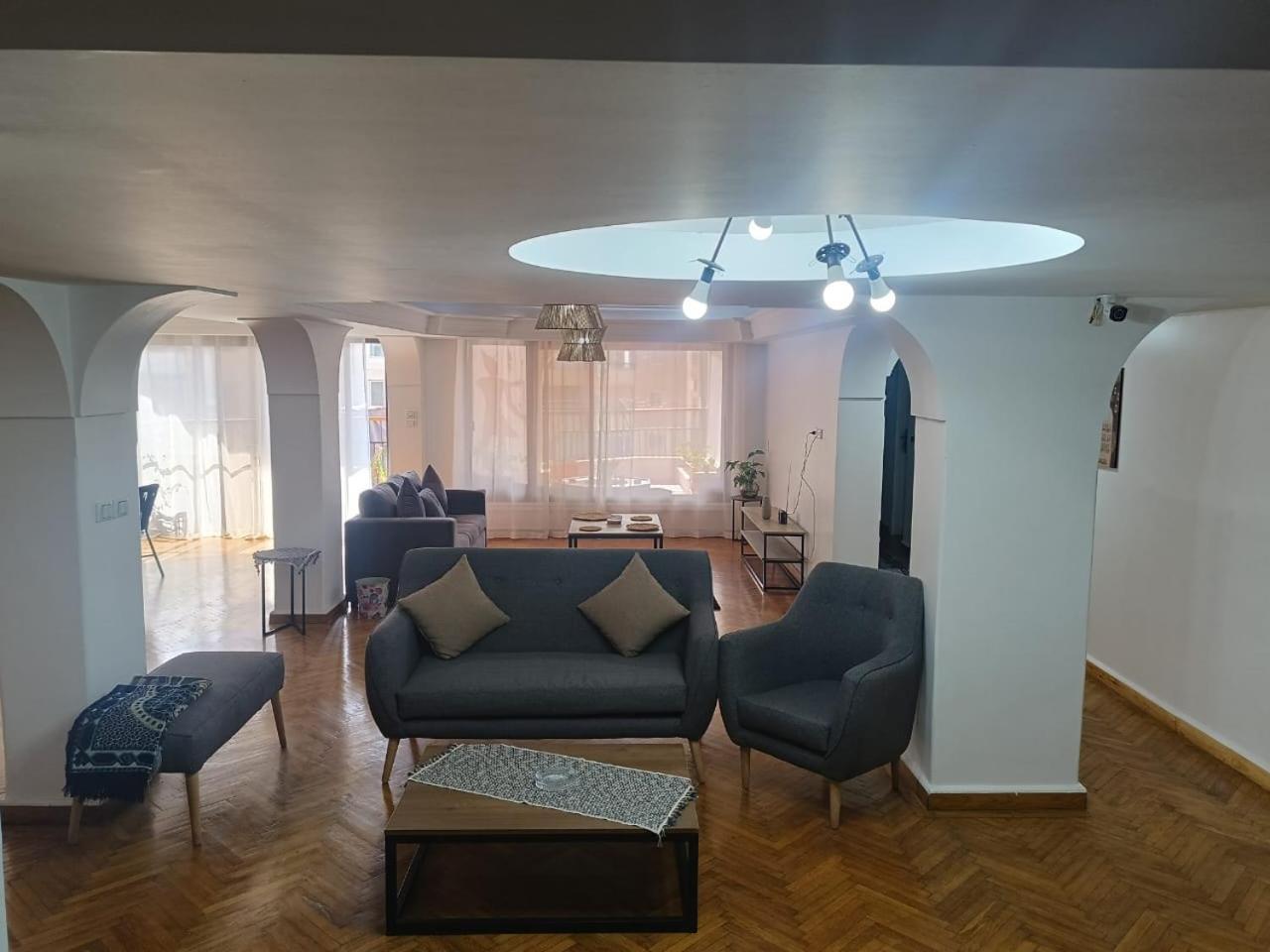 Pyramids Nights Hostel Kafret el-Gabal Kültér fotó